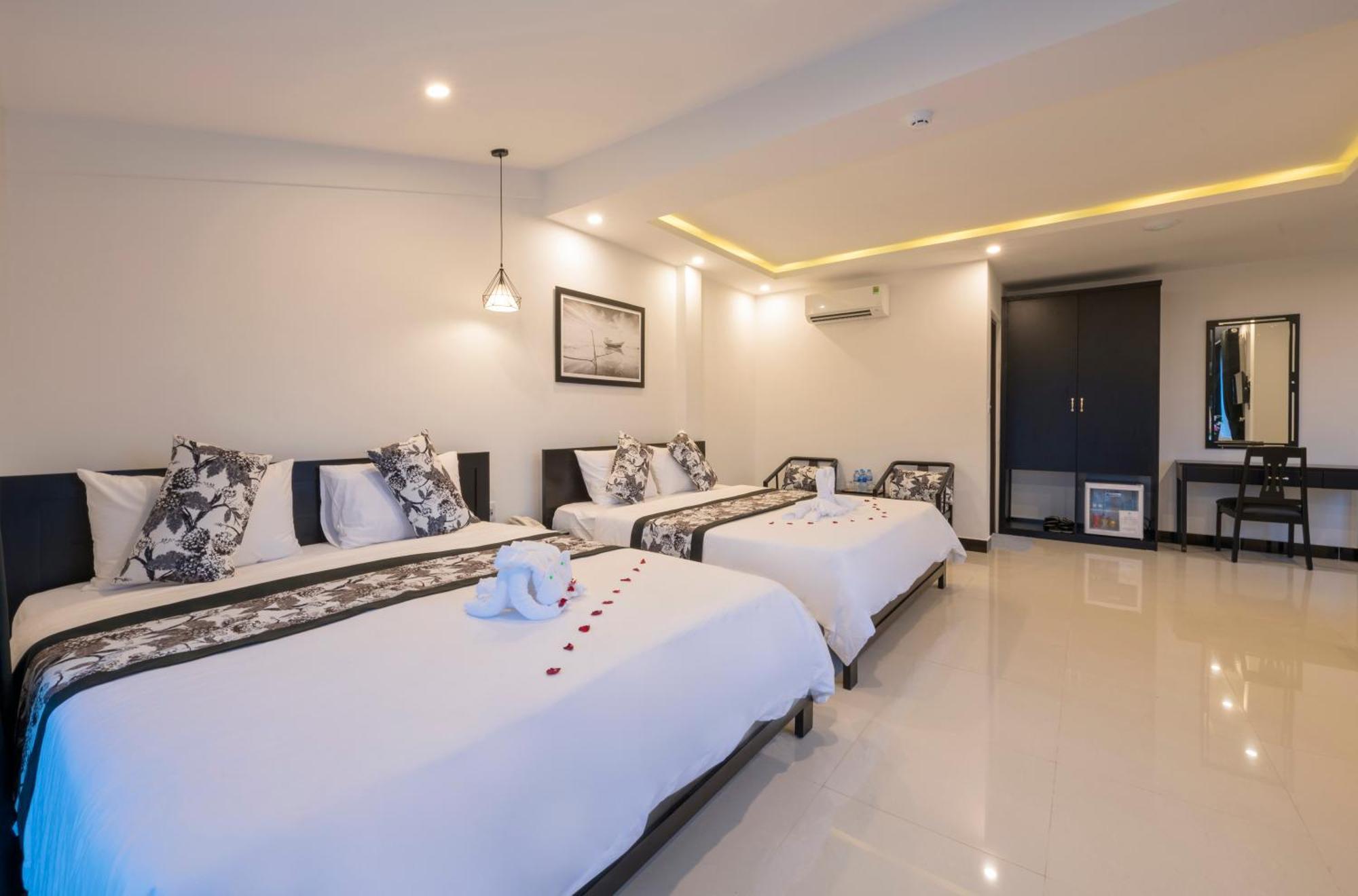 Hoianation Villas Hotel Hoi An Exterior photo