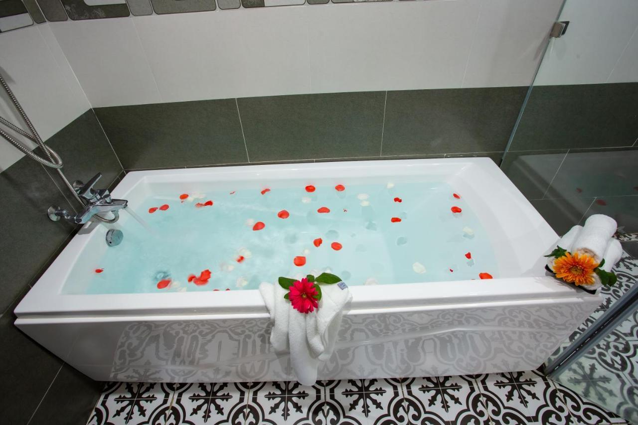 Hoianation Villas Hotel Hoi An Exterior photo